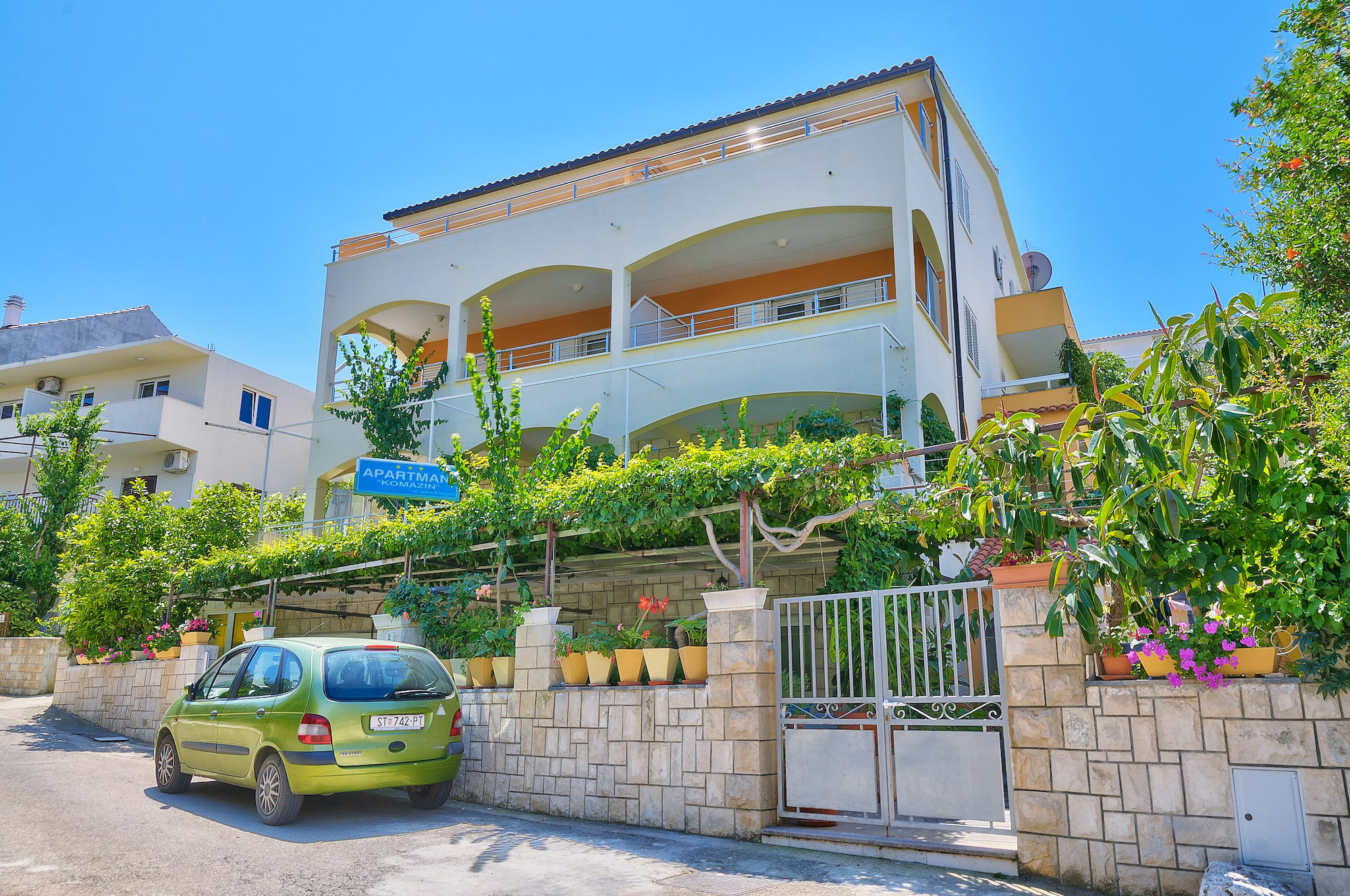 Apartments Komazin Hvar Town Buitenkant foto
